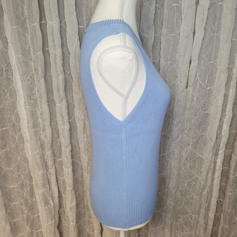 Aemi + Co Blue Round Neck Ribbed Knit Tank Top 100% Rayon - Picture 4 of 7
